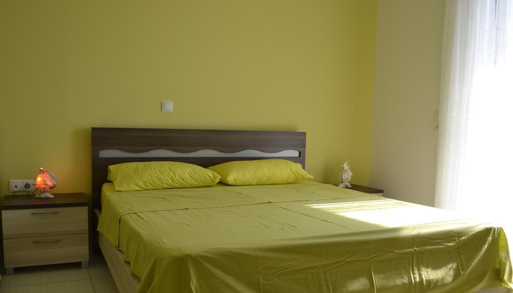 Riviera Rooms Химара Номер фото