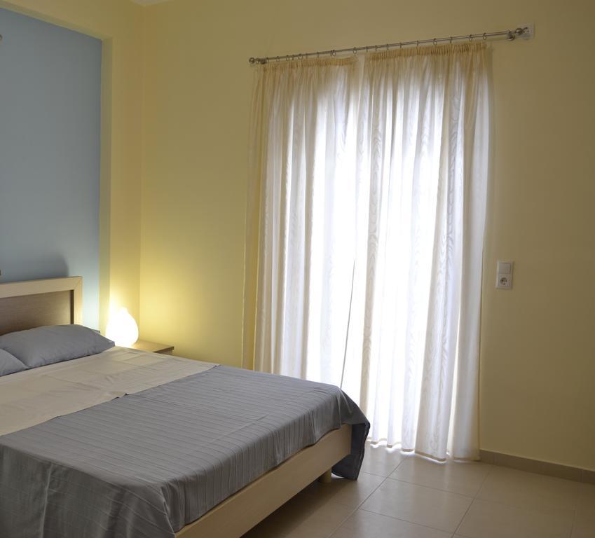 Riviera Rooms Химара Номер фото