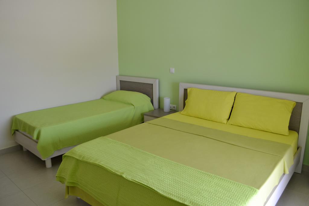 Riviera Rooms Химара Номер фото