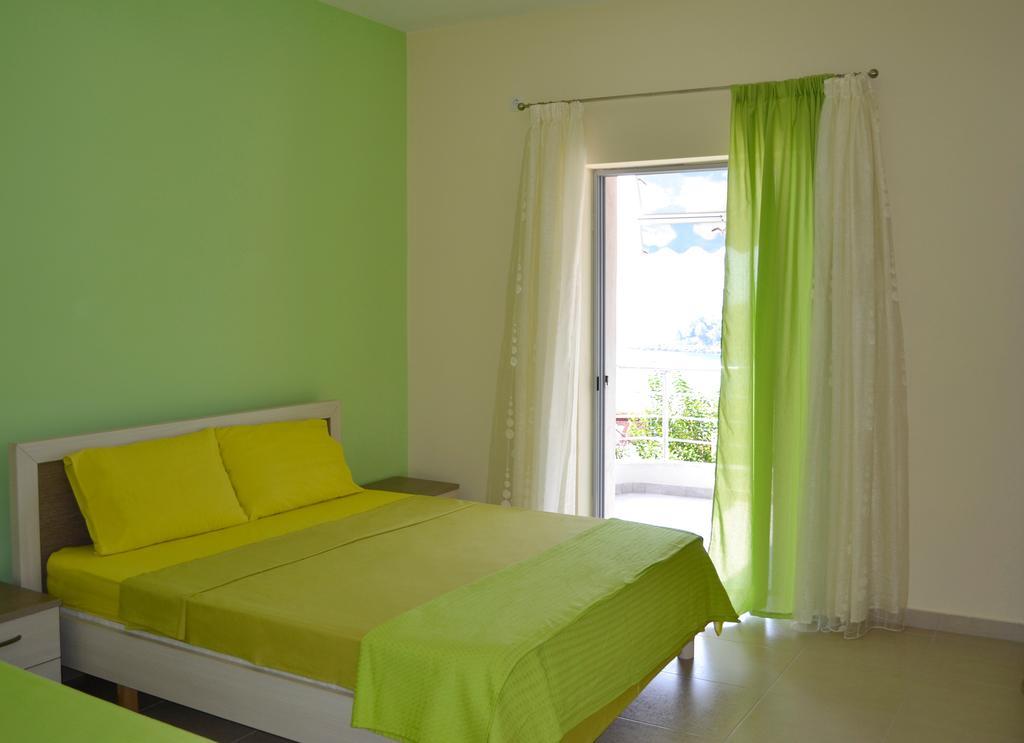 Riviera Rooms Химара Номер фото